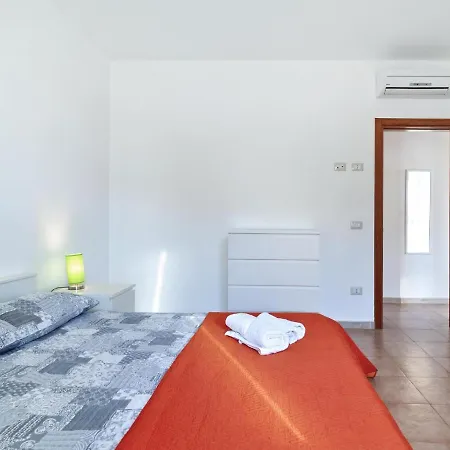 Locazione Turistica Villino Aragona Holiday home *